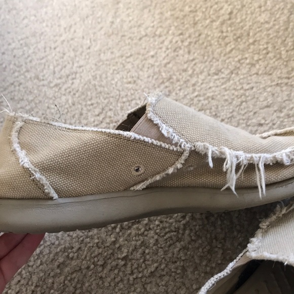 Comfy Canvas Slip Ons - Picture 2 of 4